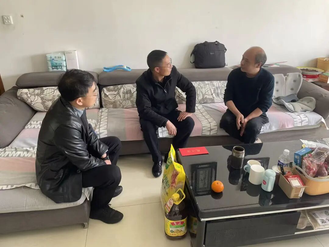 新春送溫暖 關懷暖人心